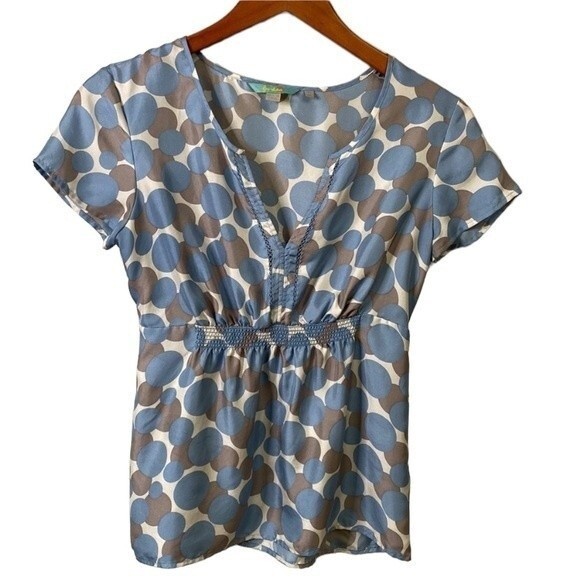 Boden 100% Silk Short Sleeve V-Neck Polka Dot Top Elasticized Waist Lightweight - Picture 1 of 16